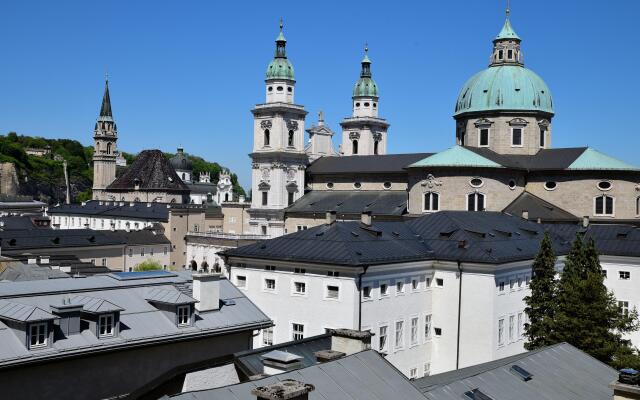 Holiday Inn Salzburg City, an IHG Hotel