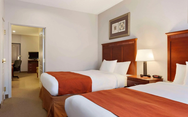 Country Inn & Suites by Radisson, Harrisonburg, VA