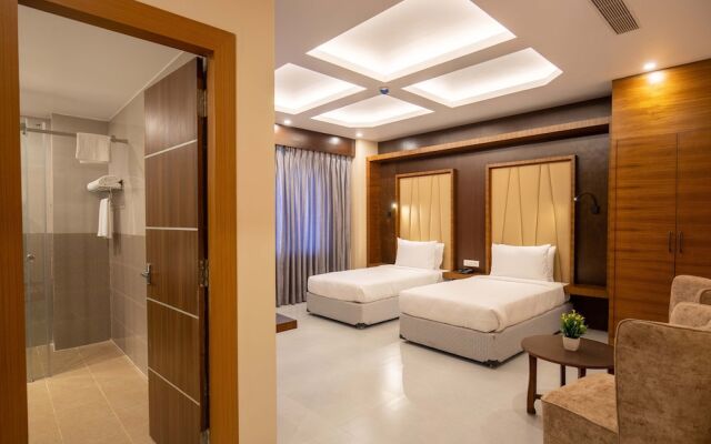 Hotel Palm International