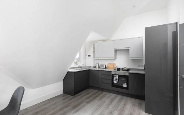Skyvillion -vineyard Court- Enfield 1bed Wbalcony