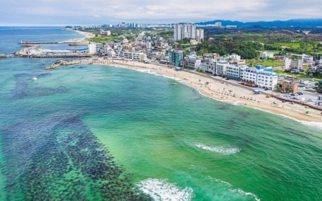 Goseong Coast House Pension