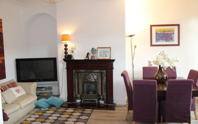 ADVO Stadion Leeds guest hotel