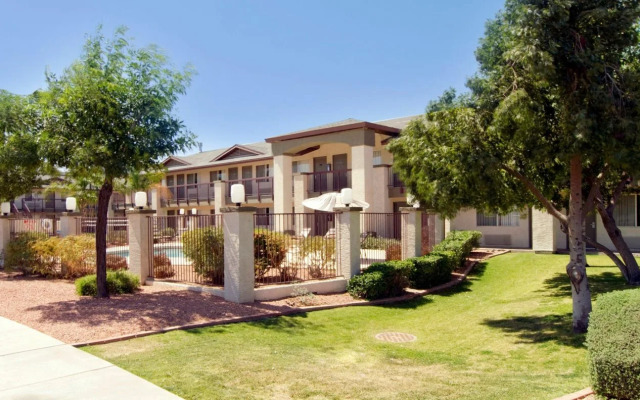 Americas Best Value Inn Phoenix I-10 West