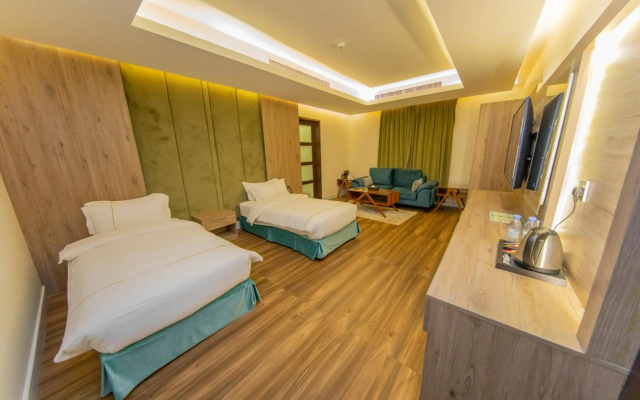 Luxury Night Hotel