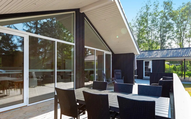 8 Person Holiday Home in Hals