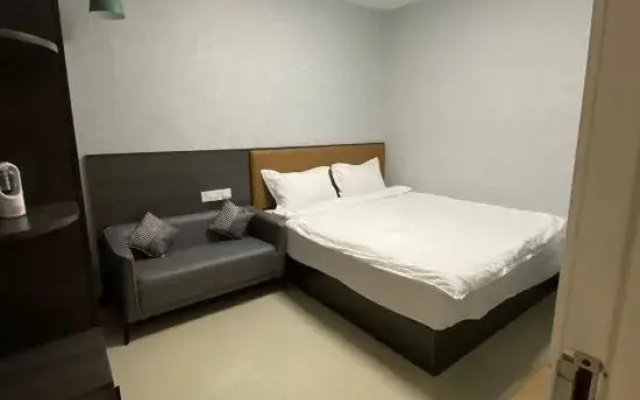 Shanghai Hongshi Apartment