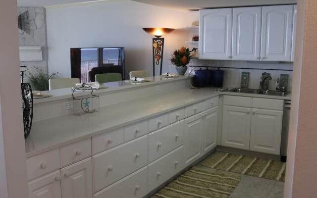 Starboard Village by Surfside VR