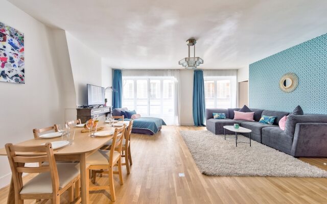 NEW Paradis 2 Flats in Heart of Paris