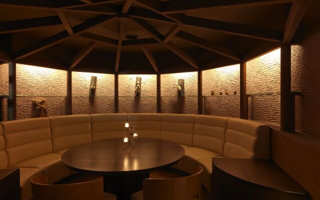 Akan Tsuruga Bessou HINANOZA