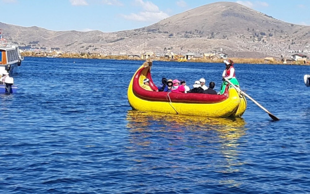 Uros Lupaka Lodge Hotel