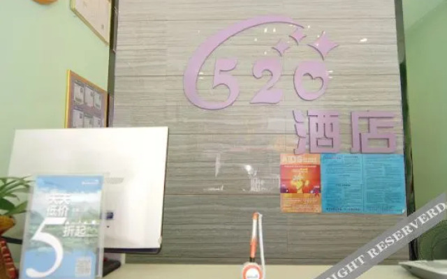 520 Theme Hotel (Xiuling Road, East Gate of Guangxi University)