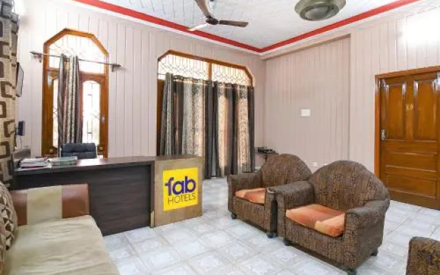 OYO 65902 Vicky Guest House