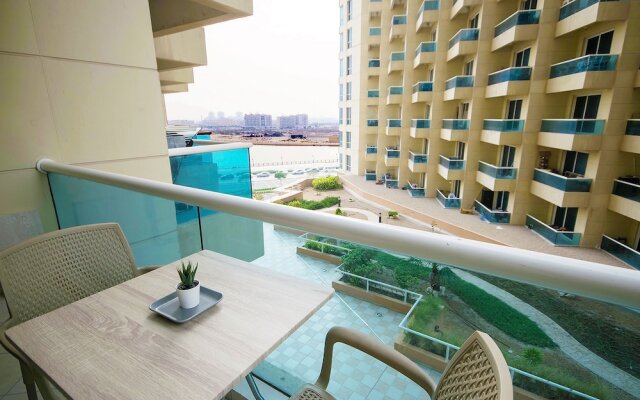 Key Host - Crescent Tower