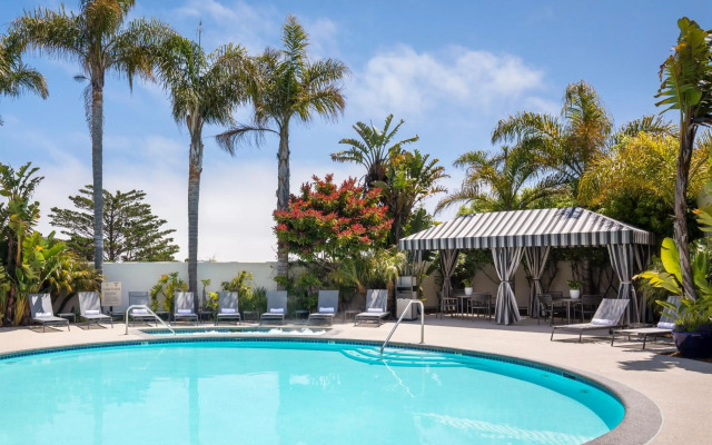 Portola Hotel & Spa at Monterey Bay