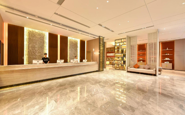 Atour Hotel（Beijing International Trade Red Scarf Bridge）