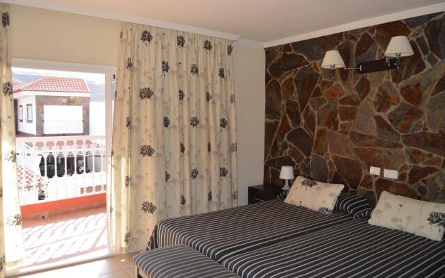 Hotel La Aldea Suites