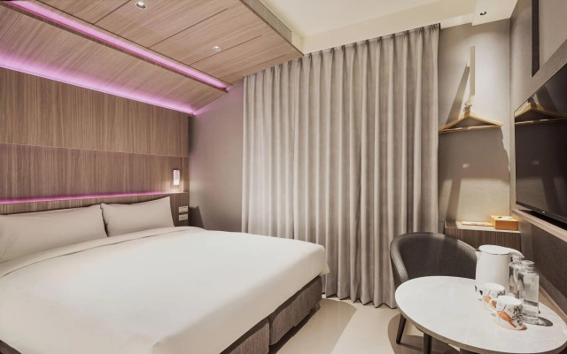 Orange Hotel Ximen Hanzhong