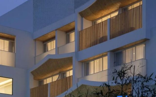 Yuntaishan sky courtyard hotel