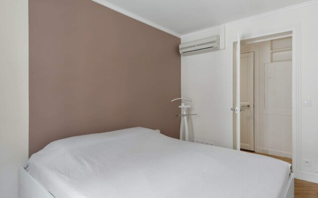 Family Apartment in the Heart of Paris