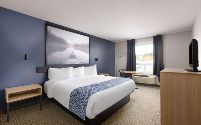 Super 8 by Wyndham St-Jerome