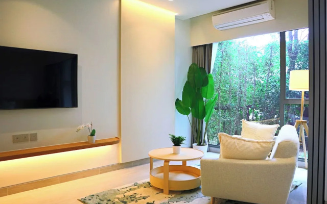 Cozy LakeSide apartments in Laguna