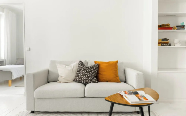Airy and Bright one-Bedroom apt