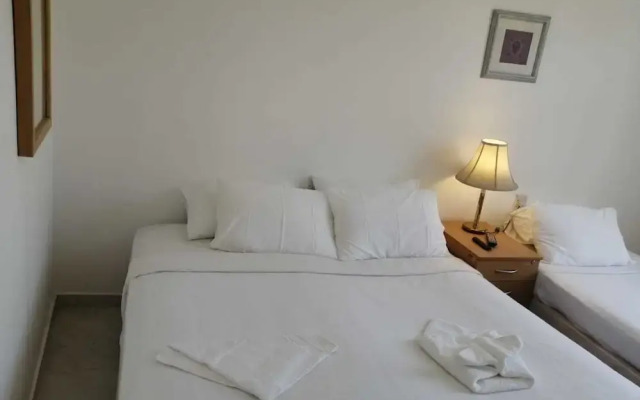 Petra Town Check-In Hotel
