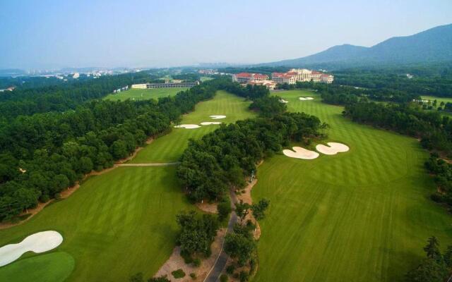 Suning Zhongshan Golf Resort