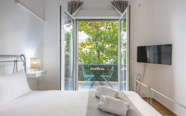 Athens Bright Suite by Cloudkeys