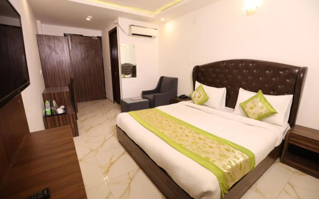 Hotel Milan by Foxi Group Near Delhi Airport