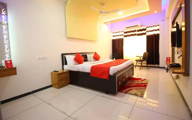 OYO 5584 Hotel Siddharth Inn