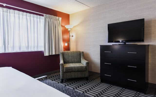 Delta Hotels by Marriott Fargo