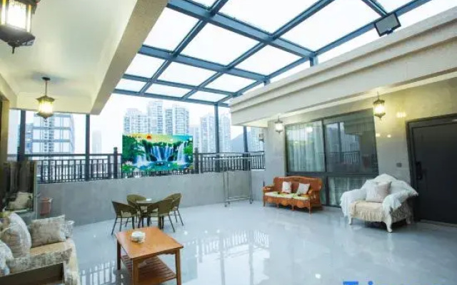 Panzhou Red Guolongdu Hotel
