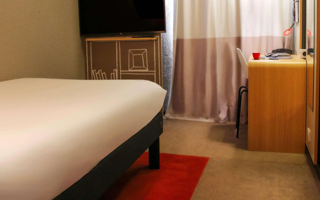 ibis Clichy Centre Mairie