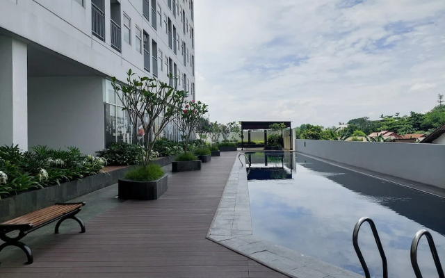 Warm And Cozy Living Studio Serpong Garden Apartment