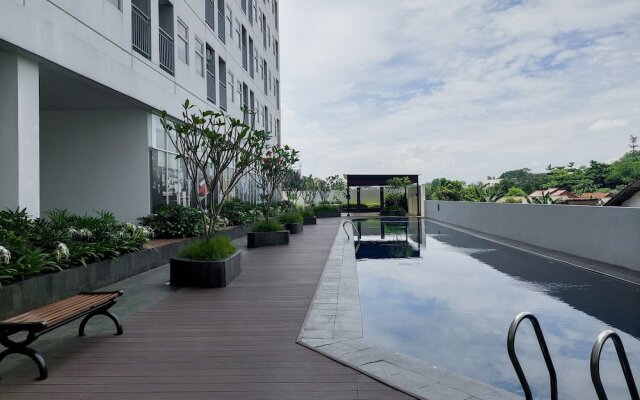 Homey And Warm Studio Room Serpong Garden Apartment