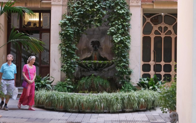 Everest Inn Rome