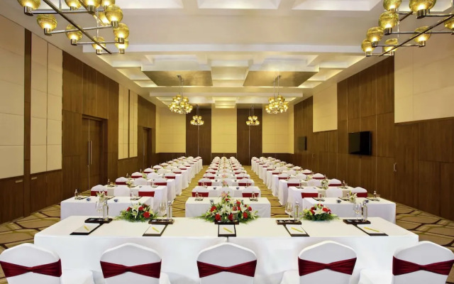 The Muthoot Plaza