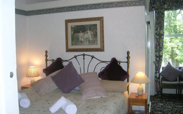 Dunlaw House Hotel
