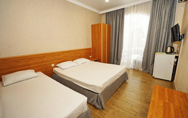 Отель на море Парус