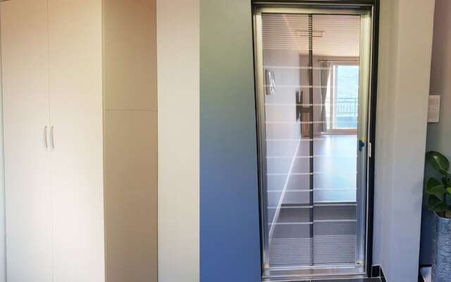 Pyramid Red Clay Pension