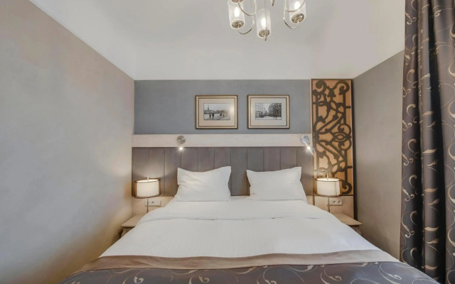 Отель Eurostars Metropole