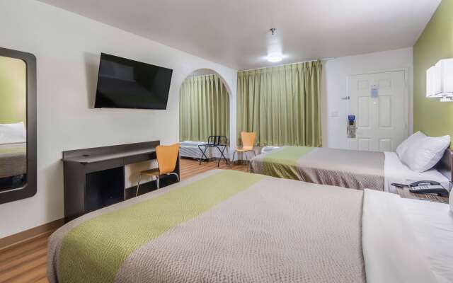 Motel 6 Abilene, TX