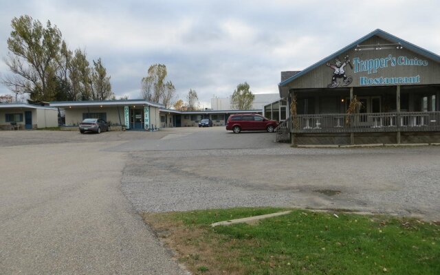 Trapper's Choice Inn & Restaurant