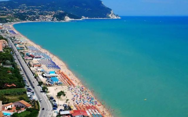 Adamo Ed Eva Resort