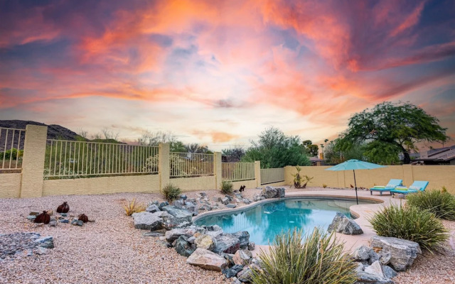 Western Star Ahwatukee