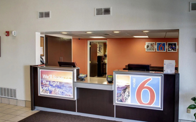 Motel 6-Ogden, UT - Riverdale