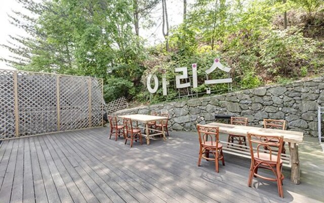 Yangju Aris Pension