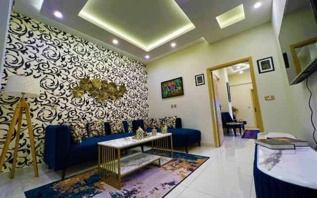 the Realtors inn Luxurious 1bed Apartment dha 2