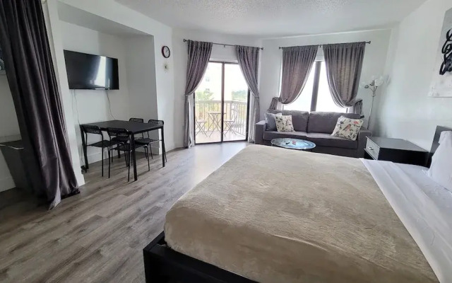 Premium Condos near Universal Studios